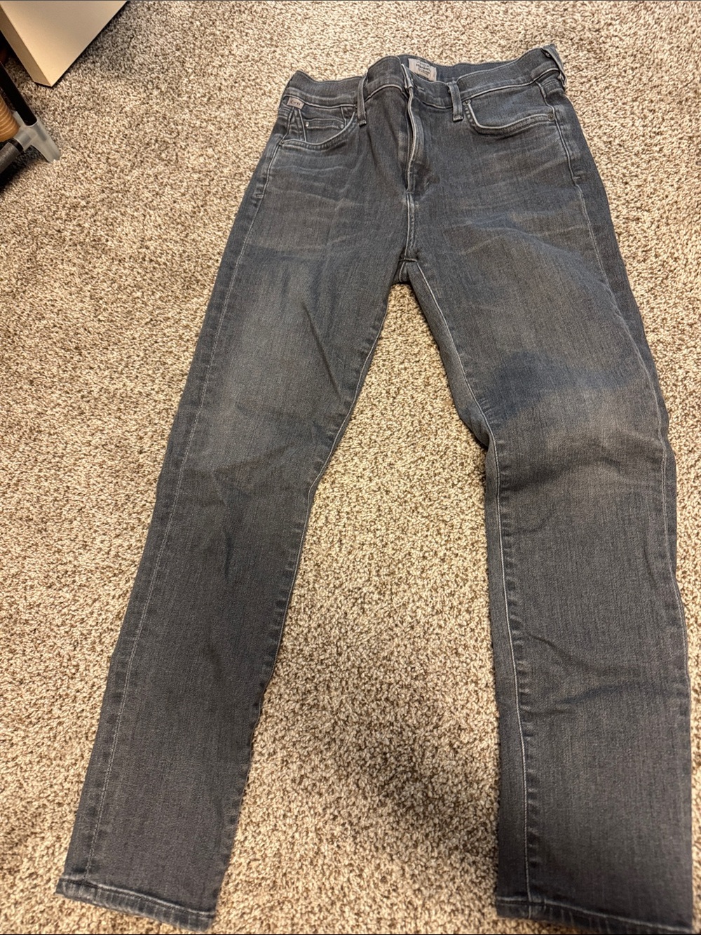 Citizens of Humanity Women’s skinny jeans in Dark Gray